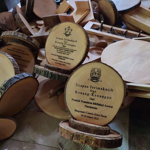 pusat furniture dan perabotan kayu berkualitas-galeri (13) pusat furniture dan perabotan kayu berkualitas-galeri (13)